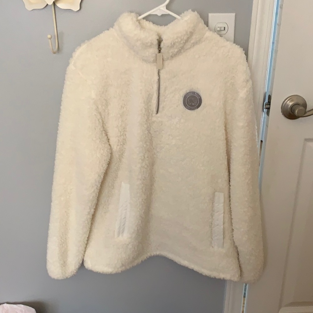 White sherpa